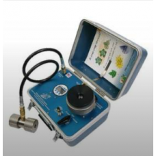 Model 1505D Pressure Chamber Instrument